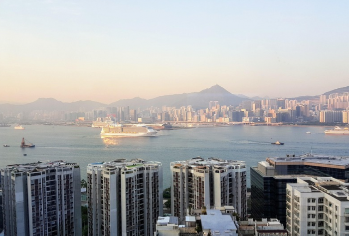 从清末老坛到香港专利，这坛泡菜的生意远不止下饭