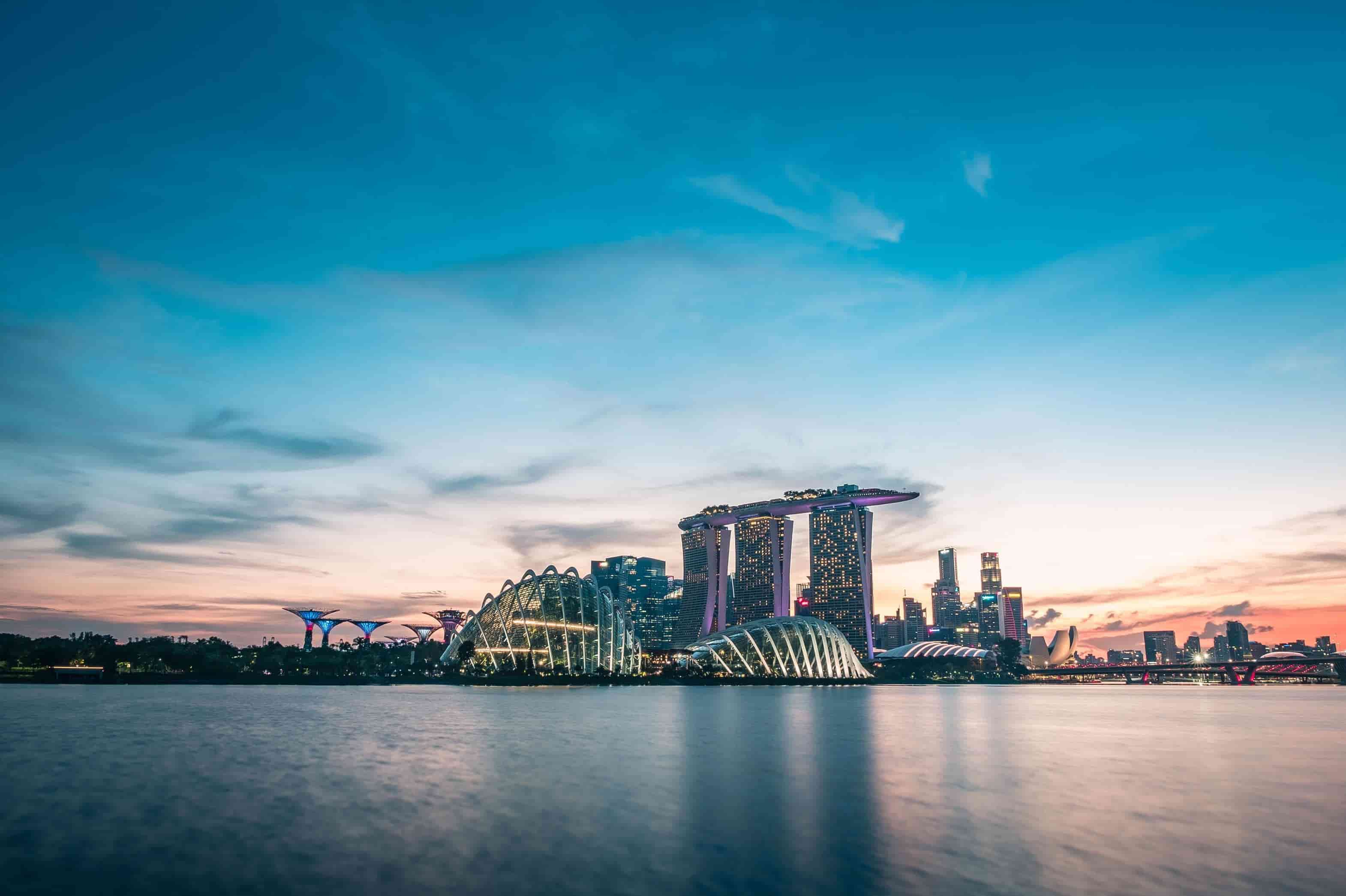 新加坡Background